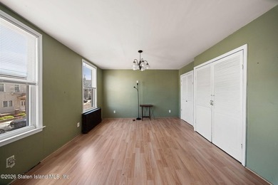 Charming legal two family home in Staten Island's Arrochar and - photo 50