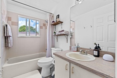 Location is SO good that this has been a one owner home since - photo 22