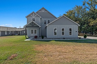 Enjoy the perks of lake living with community boat ramp access - photo 25