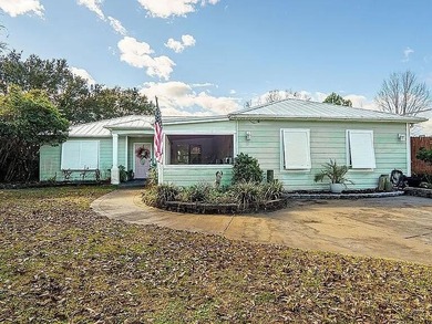 Stunning Remodeled Pool Home on Half an Acre - No HOA! Welcome - photo 30