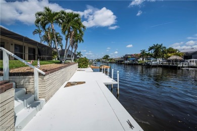 Cape Coral Lakes Area Home For Sale in Cape Coral Florida