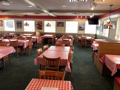 Excellent business opportunity in Park Rapids: With over 3,000 - photo 5