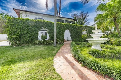 A taste of Palm Beach and old elegance in this massive river - photo 3