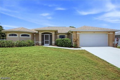 WELCOME HOME! Desirable 3/2/2 with DEN and lots of sliders to - photo 1