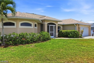 WELCOME HOME! Desirable 3/2/2 with DEN and lots of sliders to - photo 3