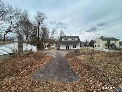 Discover the potential of 17 Comstock Avenue, a spacious 2 - photo 12