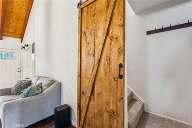 Welcome home to this fully renovated modern mountain retreat - photo 16