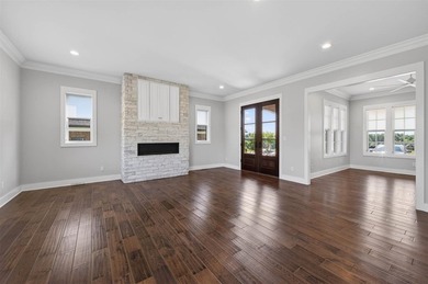 Gorgeous 5 Bedroom, 7 Bathroom home in prestigious Olde Stone - photo 17