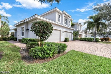 This Large 3-bedroom, 3-bath home offers 2 Primary suites with - photo 1