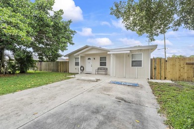 Beautiful and versatile property located in a quiet no-HOA - photo 5