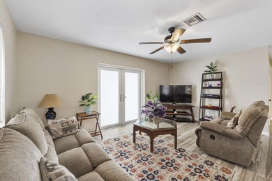 Beautiful and versatile property located in a quiet no-HOA - photo 8