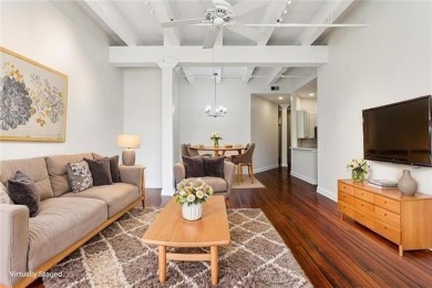 Live in the heart of New Orleans' vibrant Warehouse District