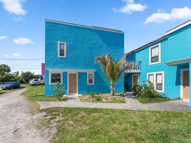 Rare opportunity to acquire two adjacent fourplex buildings - photo 4