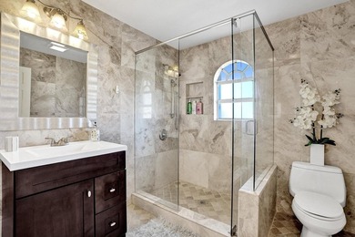 Gorgeous lakefront 4-bedroom, 2.5-bath, 2-car garage home in the - photo 37