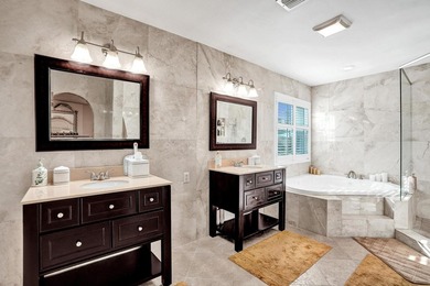 Gorgeous lakefront 4-bedroom, 2.5-bath, 2-car garage home in the - photo 41