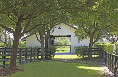 Lake Home For Sale in Wellington, Florida
