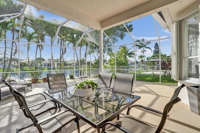 Gorgeous lakefront 4-bedroom, 2.5-bath, 2-car garage home in the - photo 43
