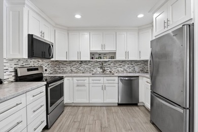 Located in prestigious Southwest Ranches, this beautifully - photo 2