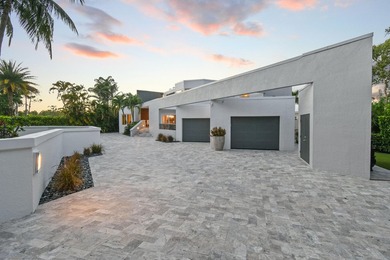 Stunning Renovated CBS Home and Property with a detached Guest - photo 6