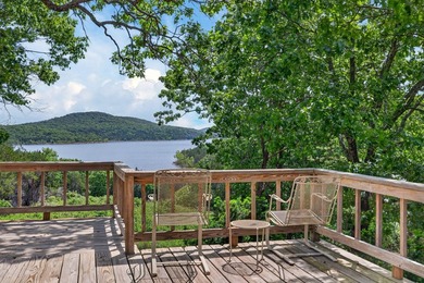Located just minutes from the heart of Shell Knob yet offering - photo 8