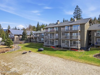 Welcome to one of Priest Lake's most desirable locations -- - photo 16
