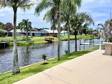 **Exceptional Waterfront Pool Home with Spectacular Canal - photo 19