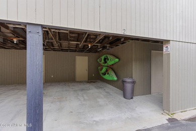 Welcome to one of Priest Lake's most desirable locations -- - photo 20