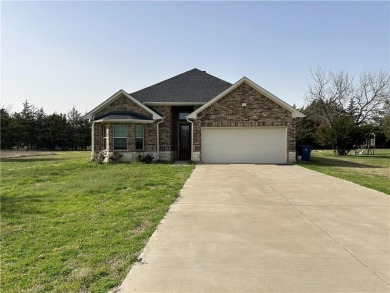 Lake Home For Sale in Purdon, Texas