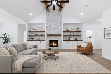 Stunning 2,890 sq ft brick estate on a private .47-acre - photo 5