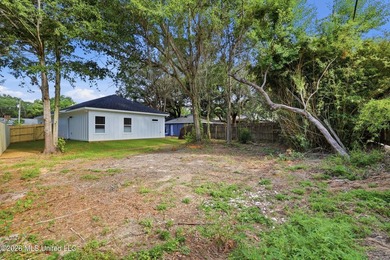 Welcome to your dream home! This beautifully crafted new - photo 11