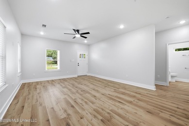 Welcome to your dream home! This beautifully crafted new - photo 14