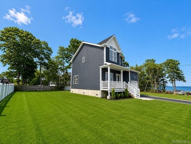 New Construction Colonial 100% completed! Raised high and dry - photo 4