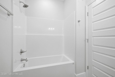 Welcome to your dream home! This beautifully crafted new - photo 28