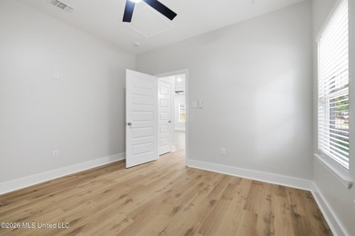 Welcome to your dream home! This beautifully crafted new - photo 30