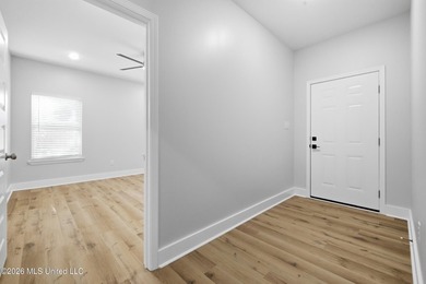 Welcome to your dream home! This beautifully crafted new - photo 31