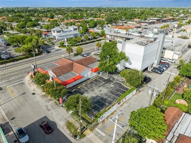 Prime Freestanding Commercial Building located on the Iconic 8th - photo 2