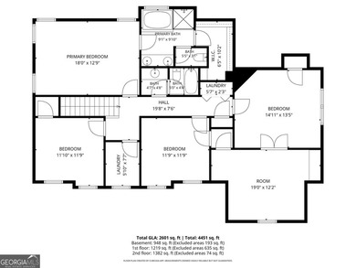 Welcome to this beautifully renovated 5-bedroom, 4-bathroom home - photo 47