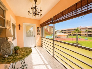 Charming corner-unit condo offering over 1,000 sq. ft. of living - photo 1