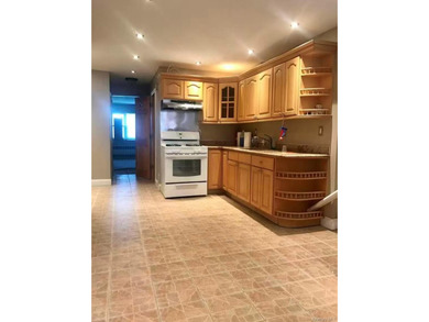 2-family home in the heart of Gravesend. The building is 1600 sq - photo 2