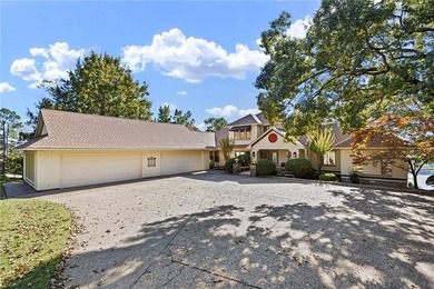 Here is your opportunity to own one of the best views in the - photo 6