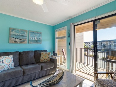 Incredible opportunity for this perfect beach villa! Bright - photo 11