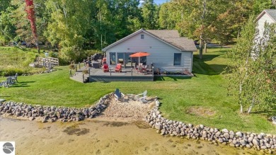 Long Lake - Iosco County Home For Sale in Hale Michigan