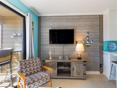 Incredible opportunity for this perfect beach villa! Bright - photo 12