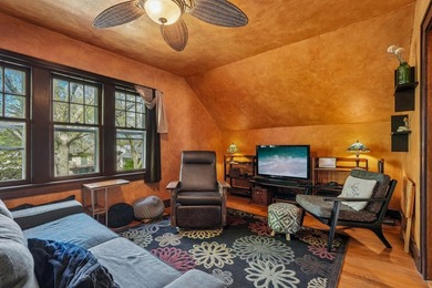 This beautifully maintained Shorewood duplex truly has it all! - photo 19