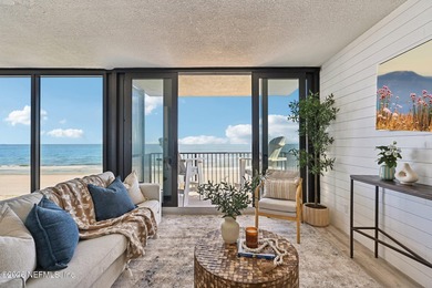 Wake up to endless ocean views in this stunning 6th-floor - photo 5
