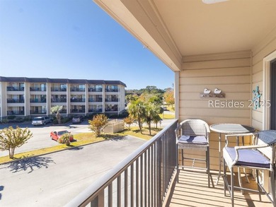 Incredible opportunity for this perfect beach villa! Bright - photo 26