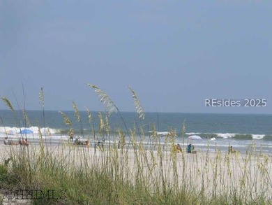 Incredible opportunity for this perfect beach villa! Bright - photo 31