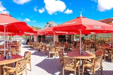 Incredible opportunity for this perfect beach villa! Bright - photo 36