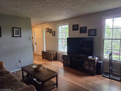 Discover peaceful country living in the River Bluffs - photo 8