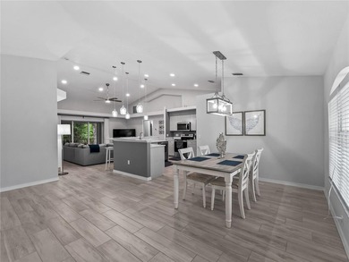 Welcome to this beautifully maintained, turnkey-furnished - photo 8